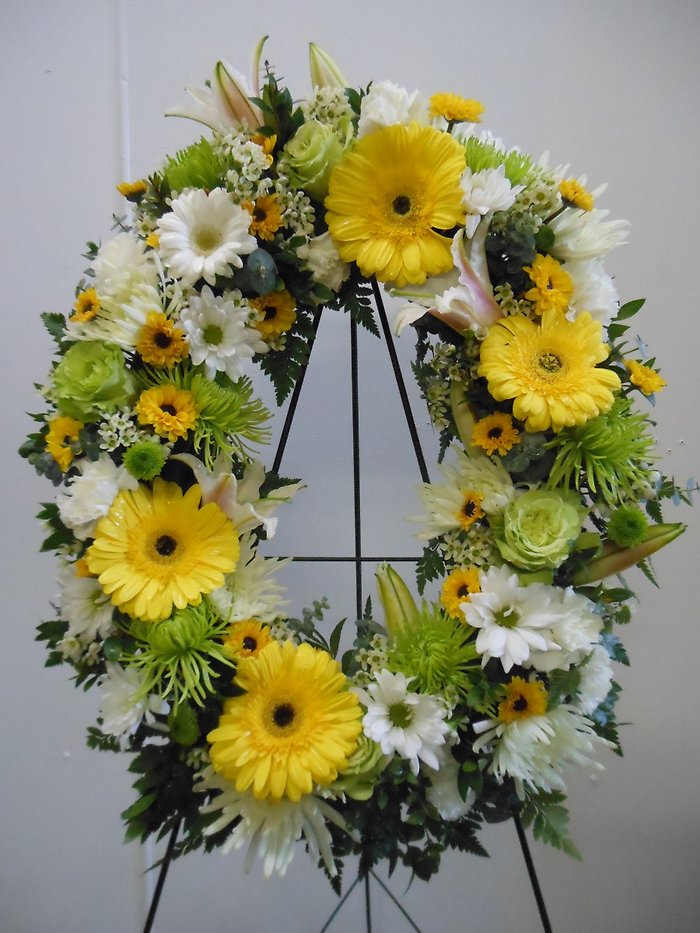 Sunshine Oval Wreath